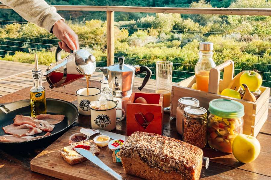 Breakfast Basket AfriCamps at Pat Busch Robertson